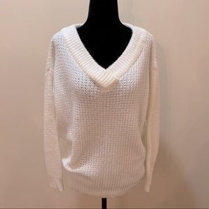 ⭐️2/$20⭐️ Women’s Cozy Knit Sweater White Knit